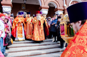 Благодатный огонь в Свято-Михайловском Соборе